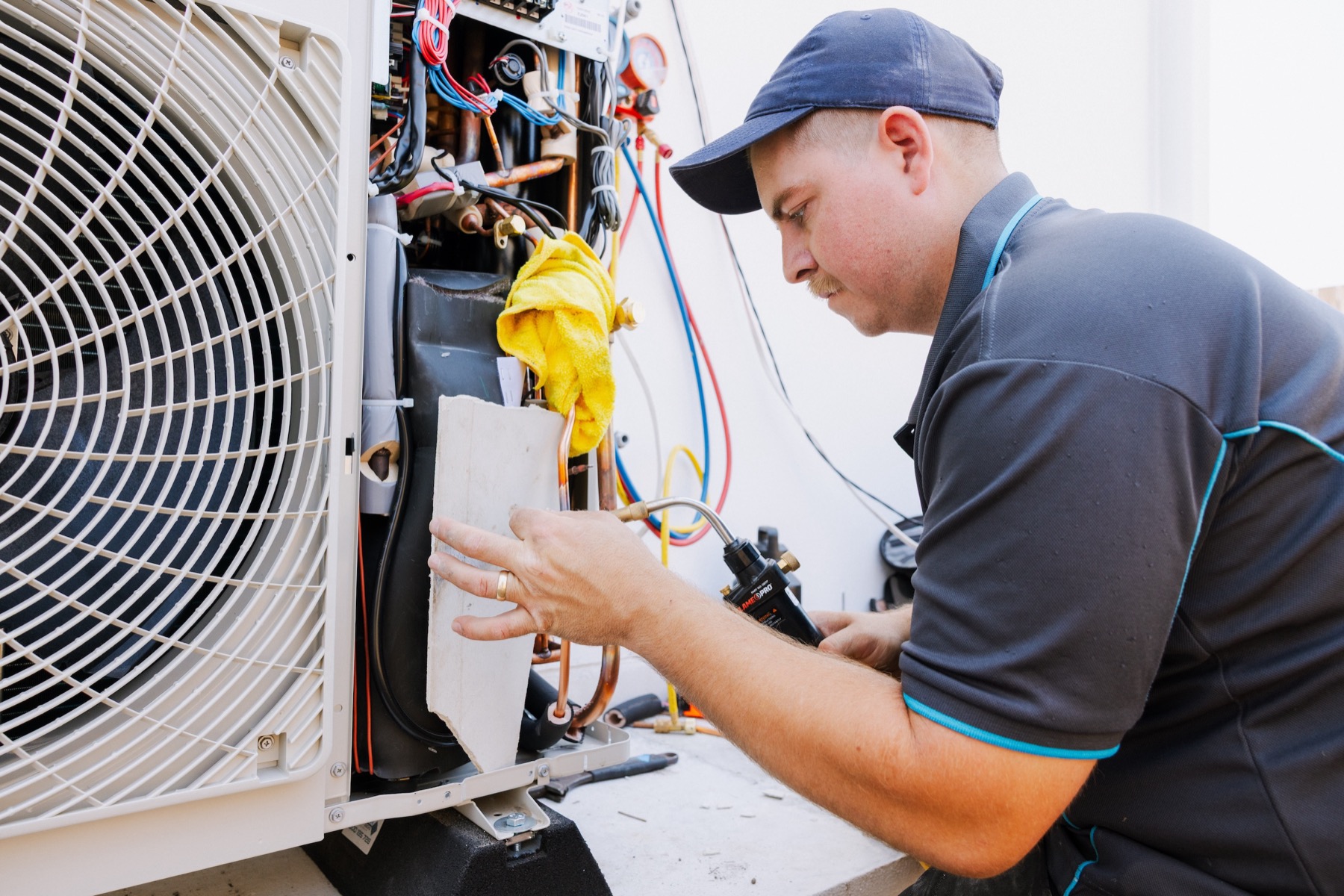 Ducted AC compressor inspection and setup